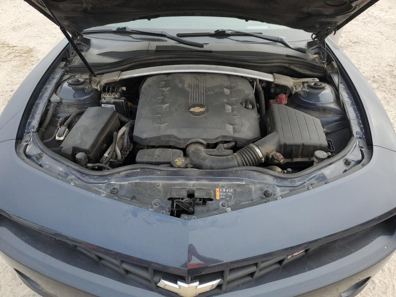 2013 Chevrolet Camaro - Image 12