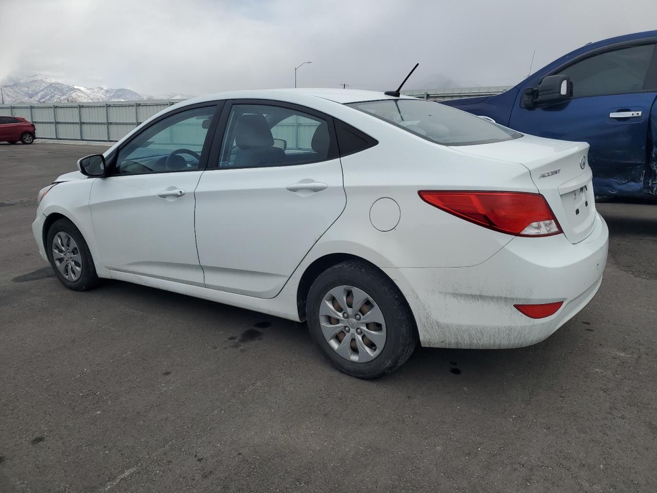 2015 Hyundai Accent - Image 2