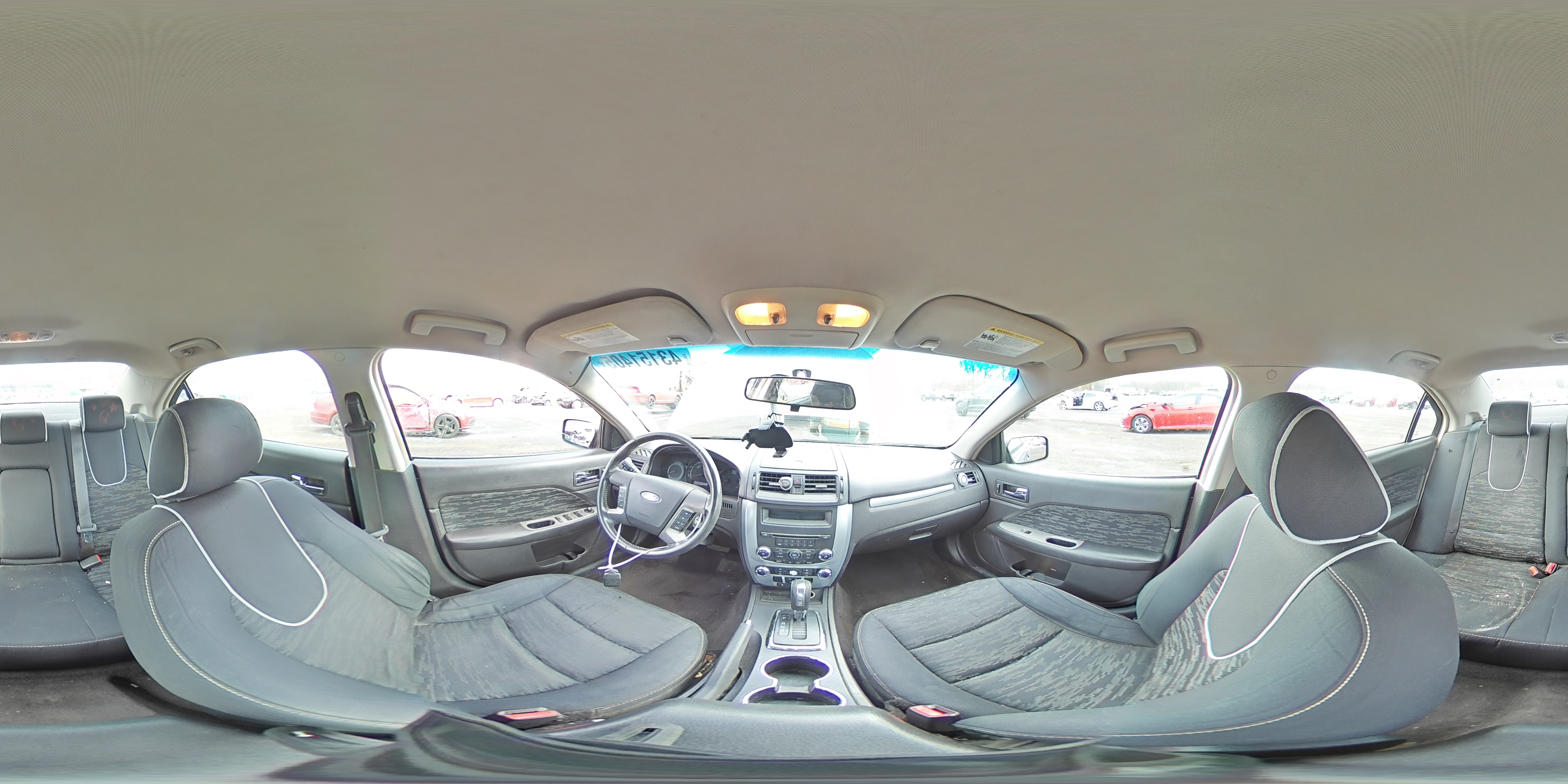 2010 Ford Fusion - Image 13