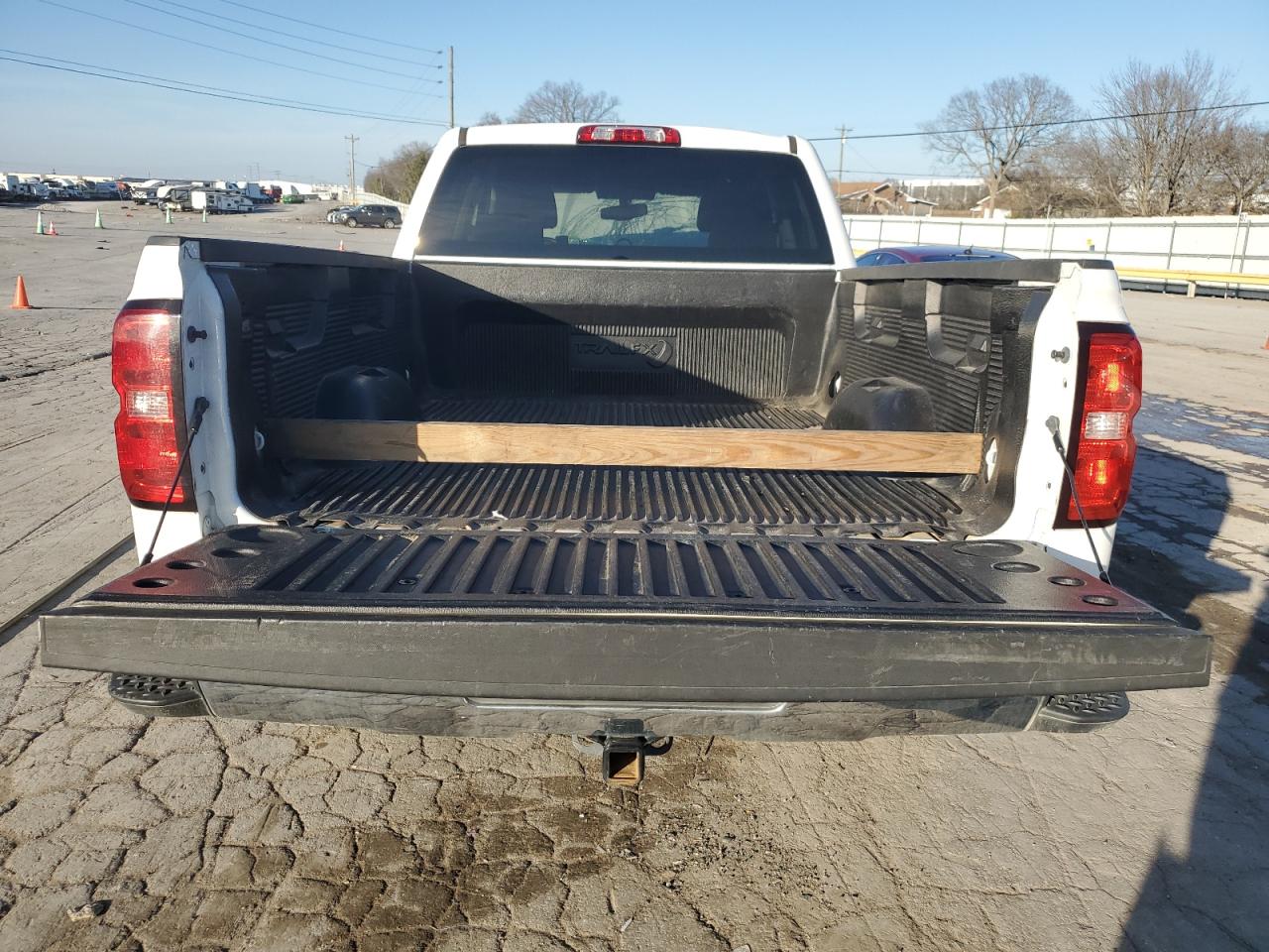 2019 Chevrolet Silverado - Image 6