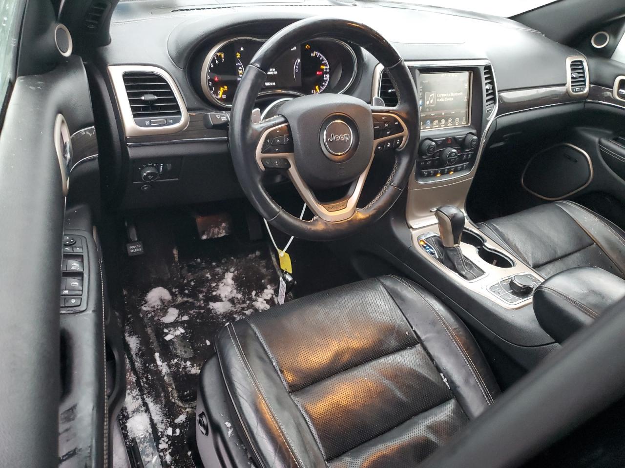 2017 Jeep Grand Cherokee - Image 8
