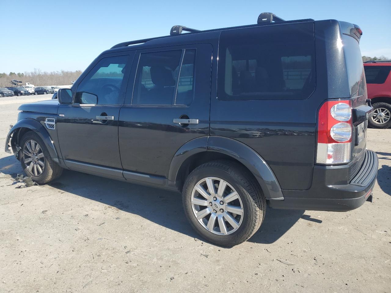 2013 Land Rover LR4 - Image 2