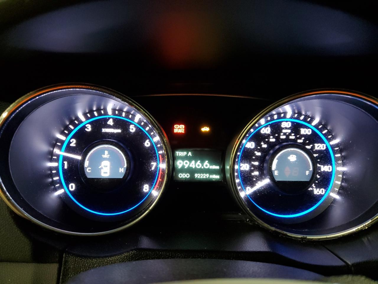 2011 Hyundai Sonata - Image 9