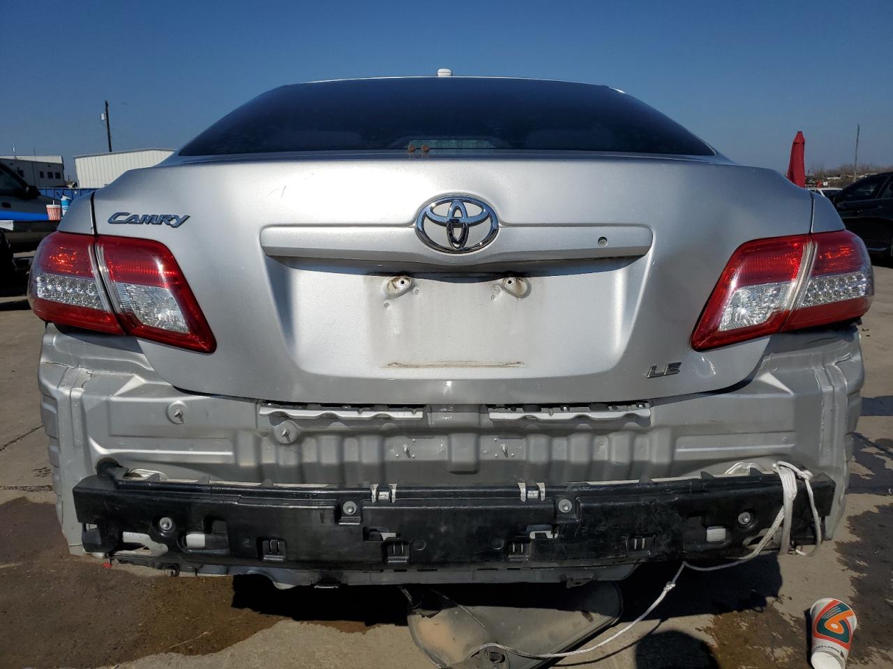 2011 Toyota Camry - Image 6