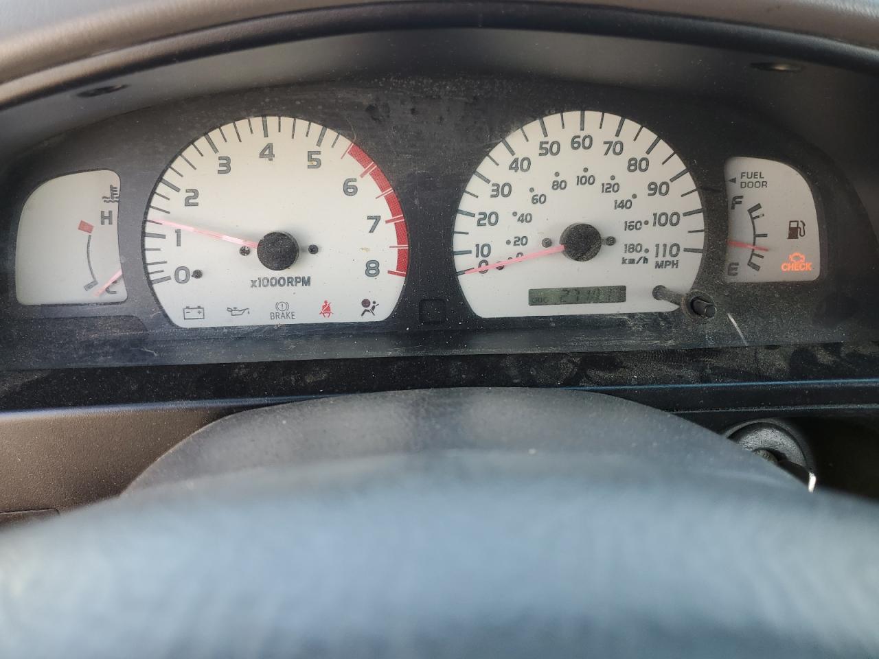 2001 Toyota Tacoma - Image 9