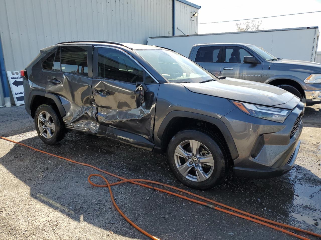 2022 Toyota RAV 4 - Image 4