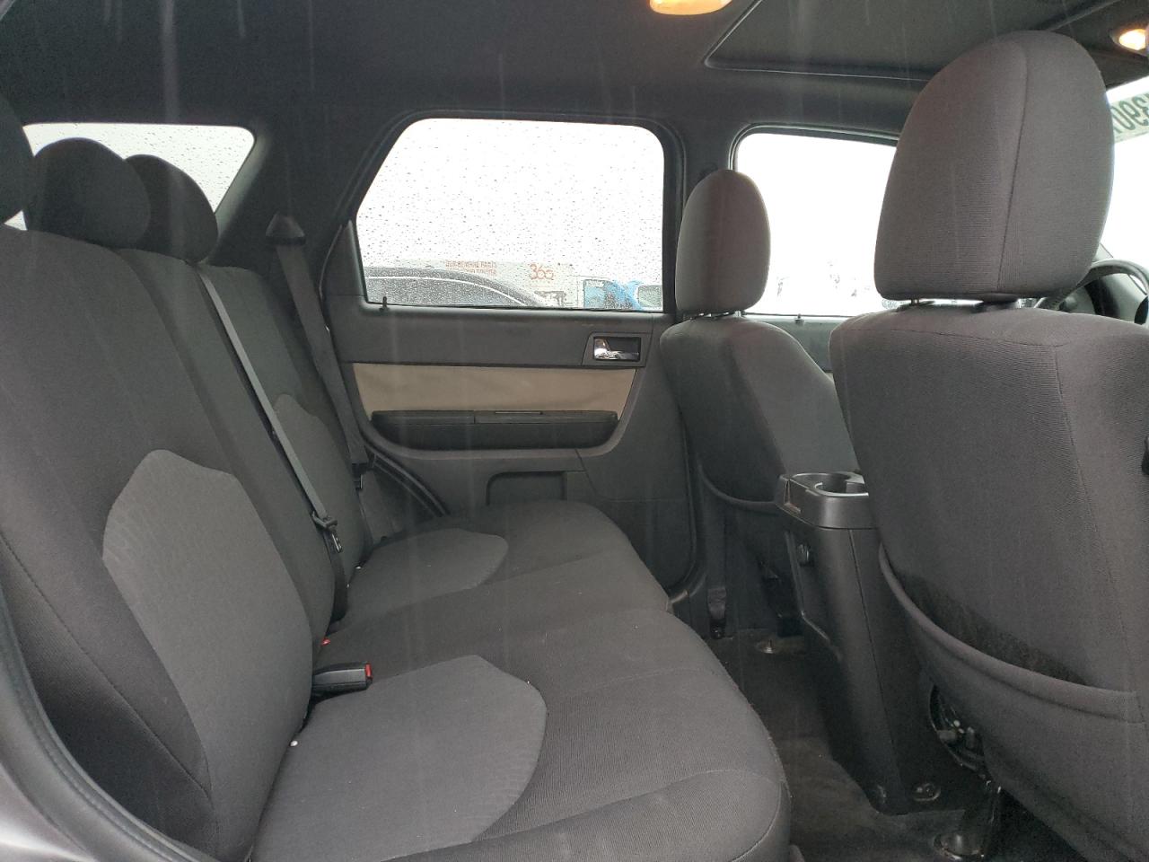 2009 Mercury Mariner - Image 11