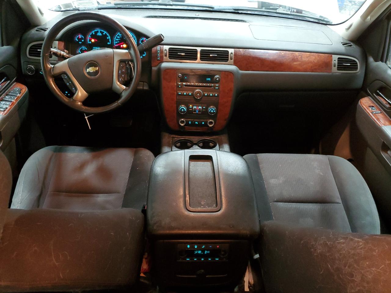 2011 Chevrolet Tahoe - Image 8