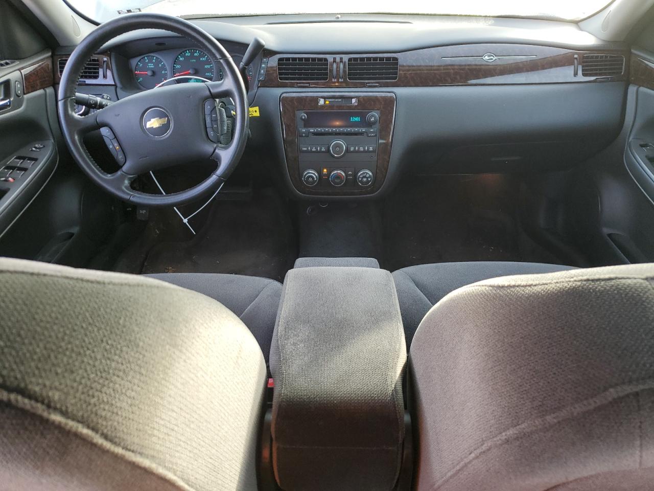 2012 Chevrolet Impala - Image 8
