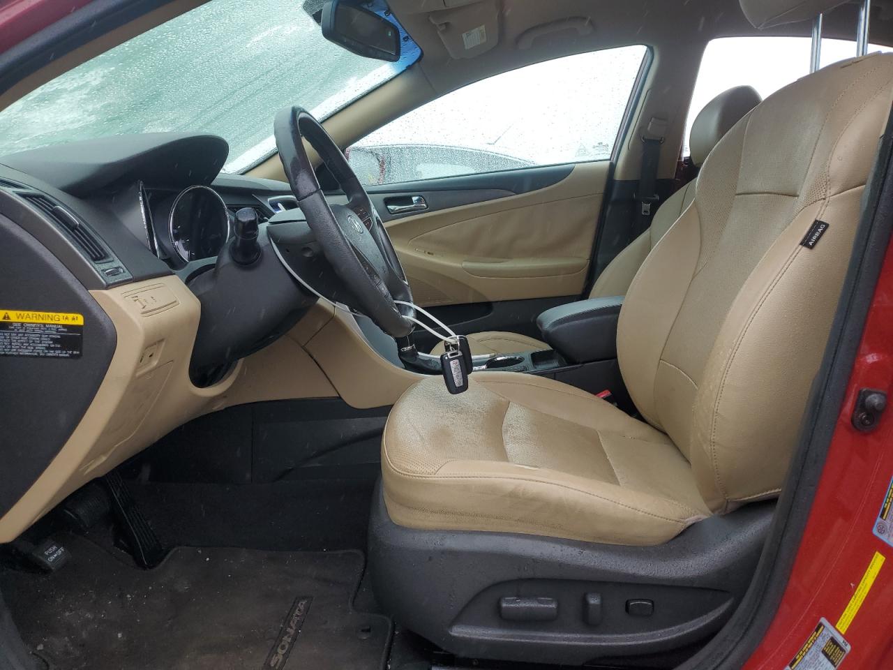 2012 Hyundai Sonata - Image 7