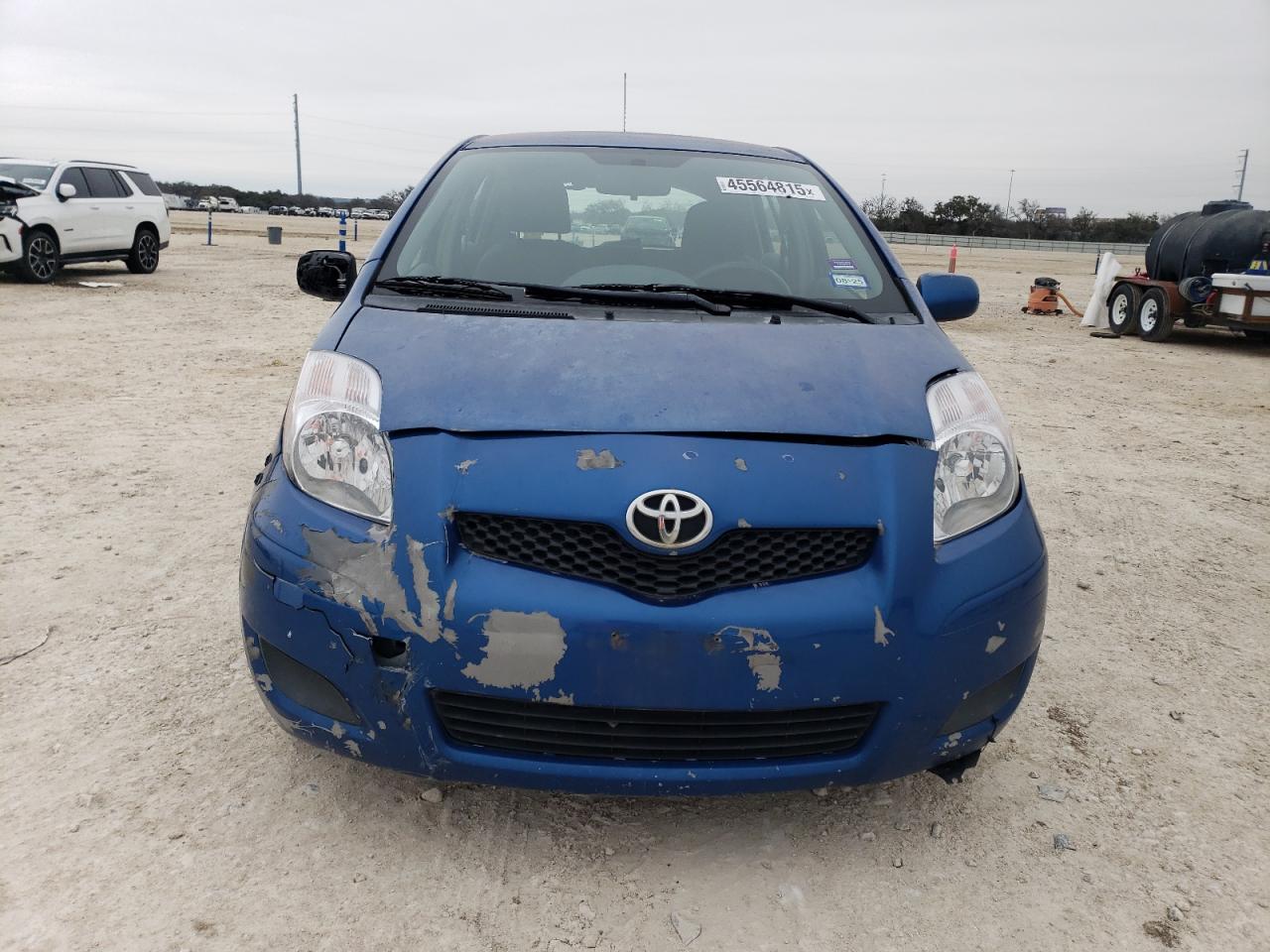 2010 Toyota Yaris - Image 5