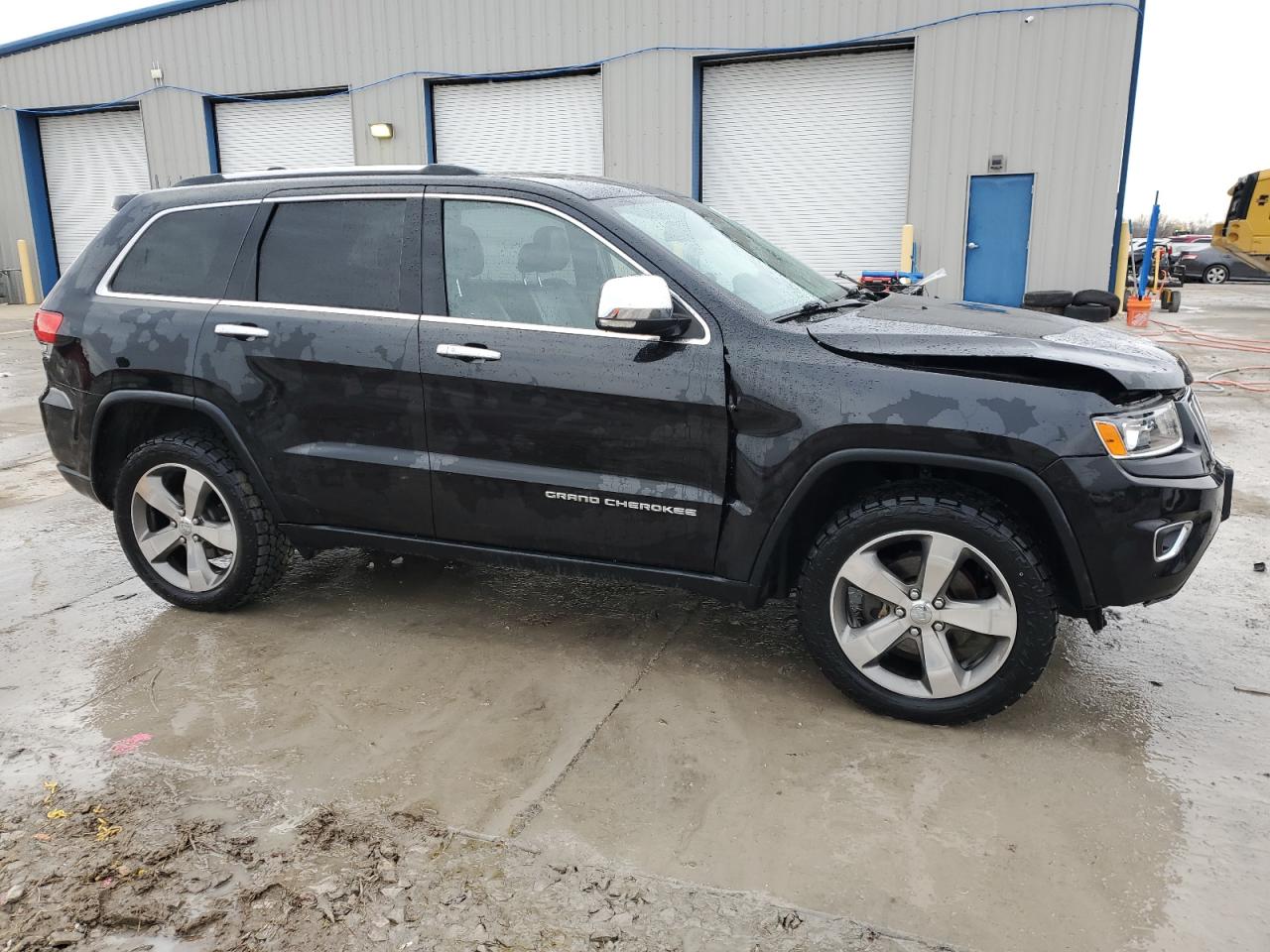 2015 Jeep Grand Cherokee - Image 4