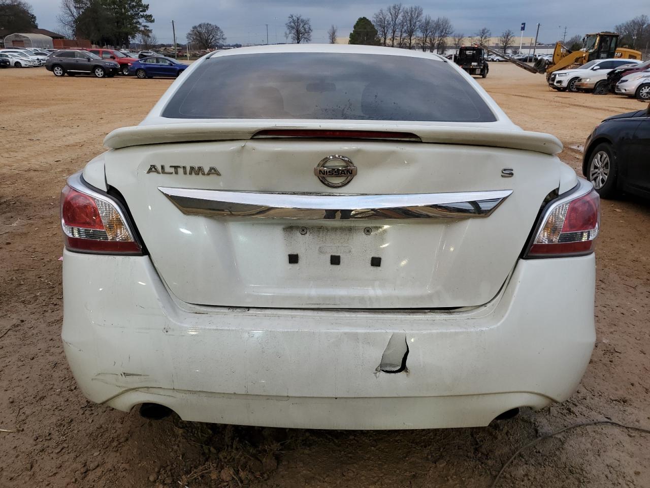 2015 Nissan Altima - Image 6