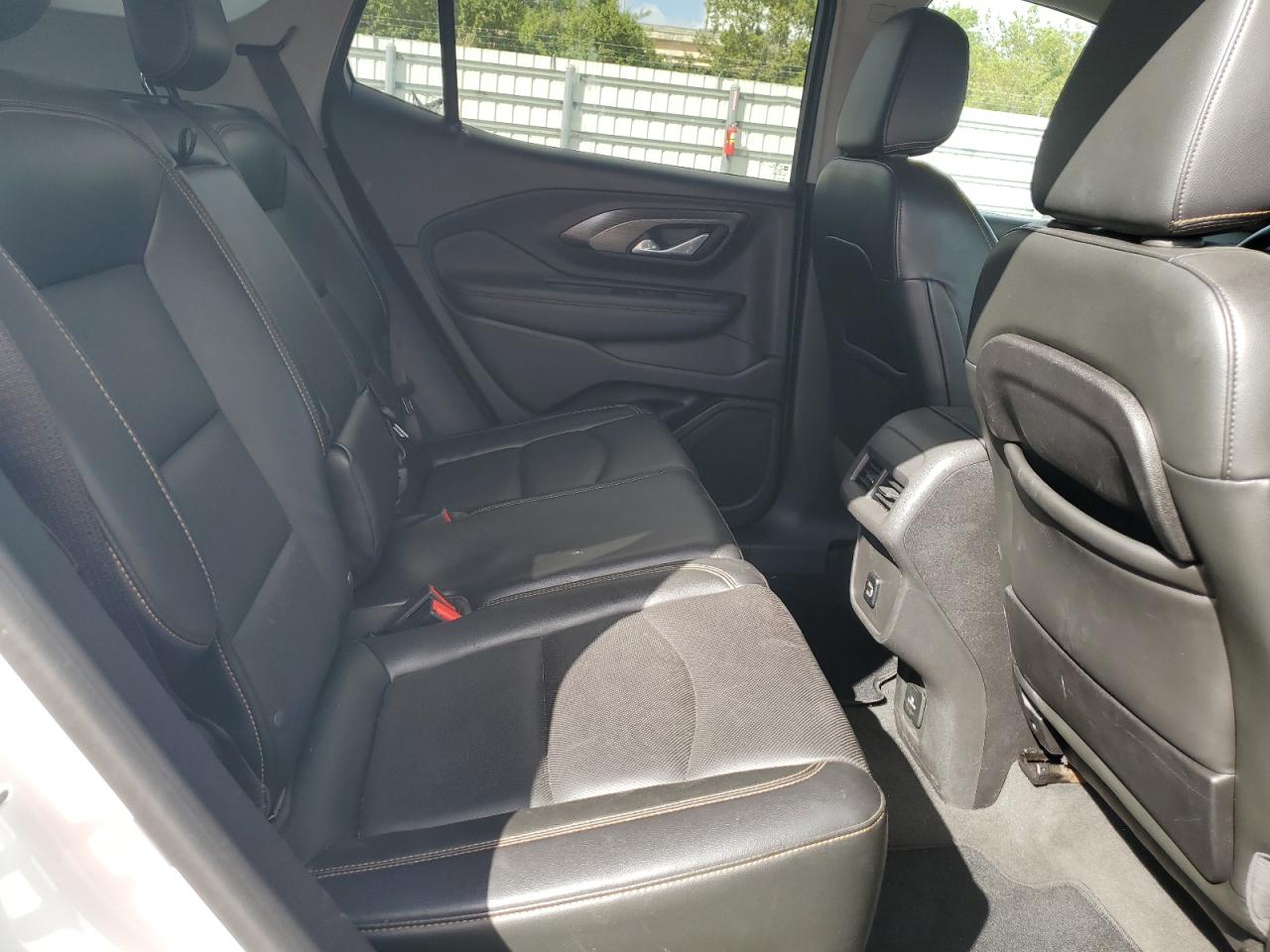 2018 GMC Terrain - Image 11