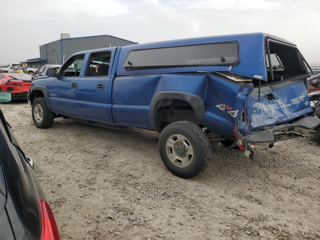 2004 Chevrolet Silverado - Image 2