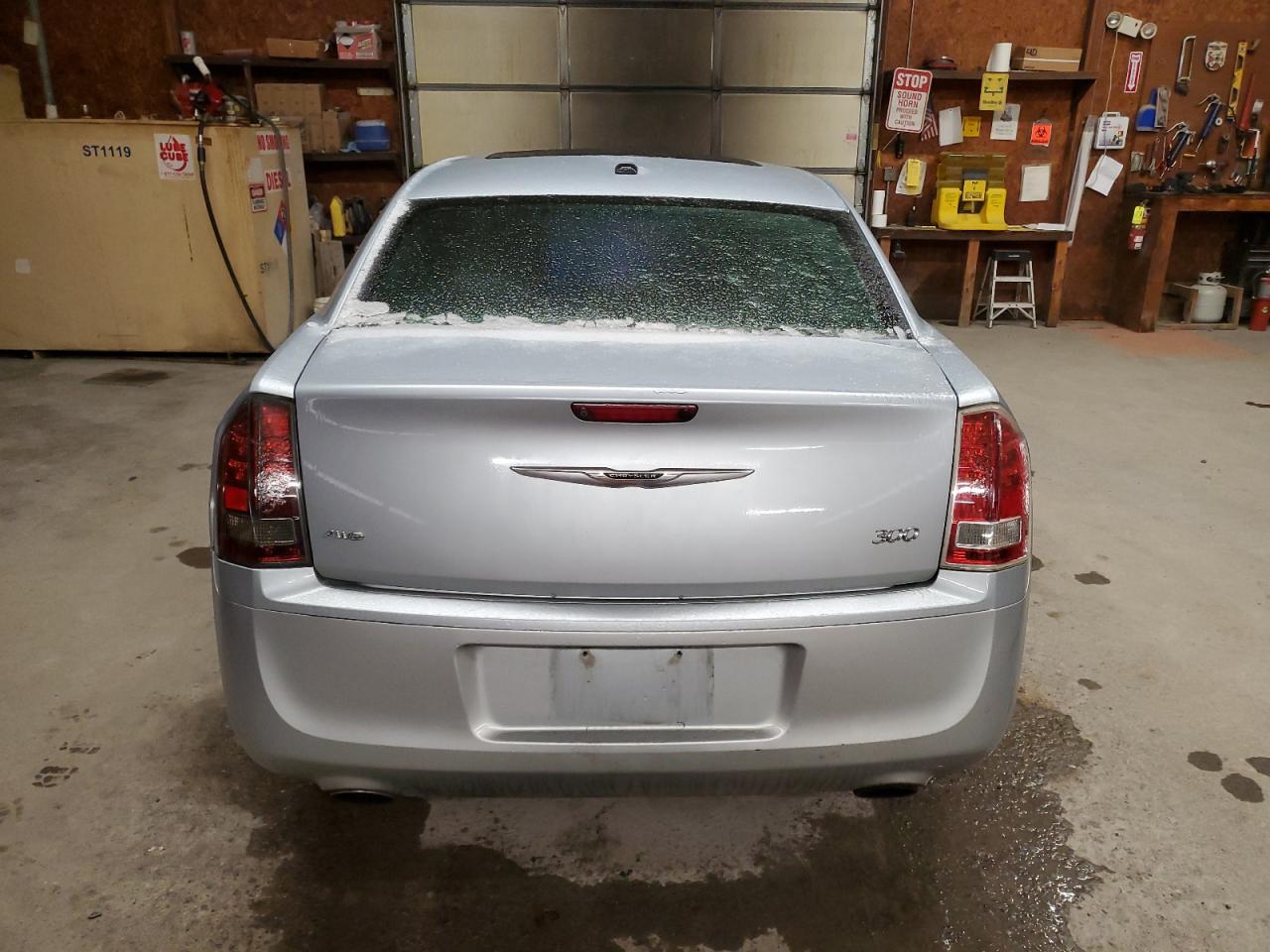 2013 Chrysler 300 - Image 6