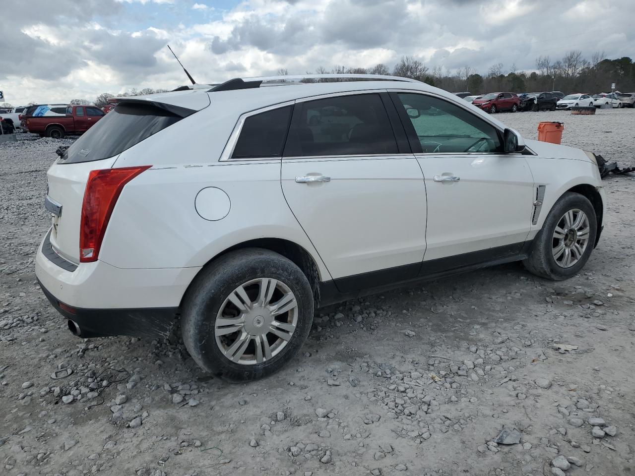 2010 Cadillac SRX - Image 3
