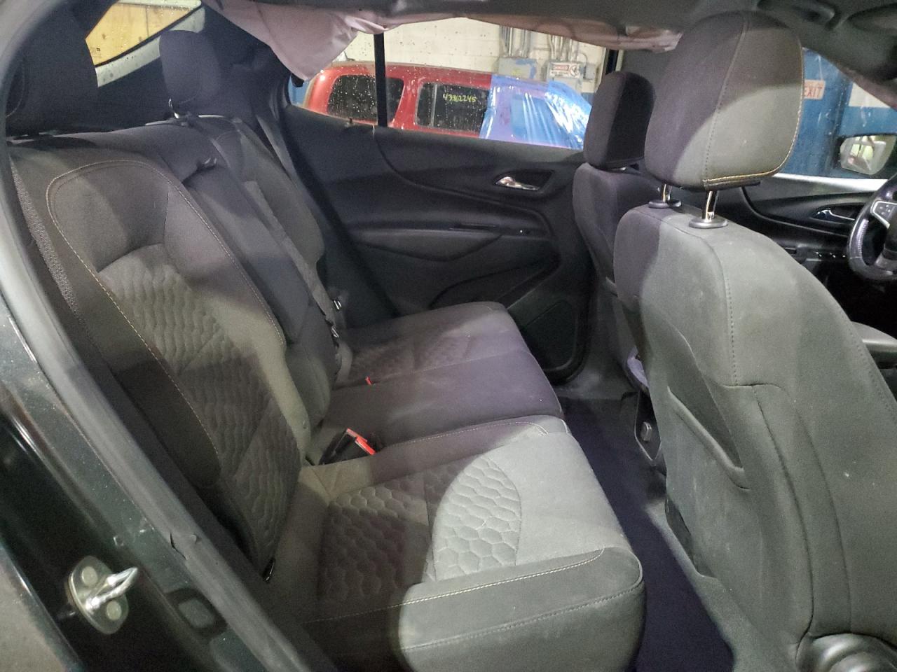 2018 Chevrolet Equinox - Image 11