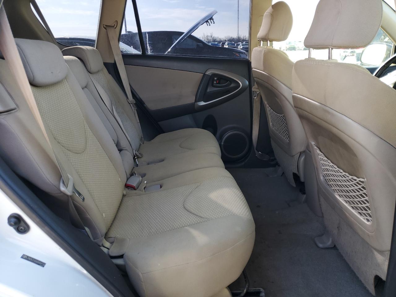 2006 Toyota RAV 4 - Image 12