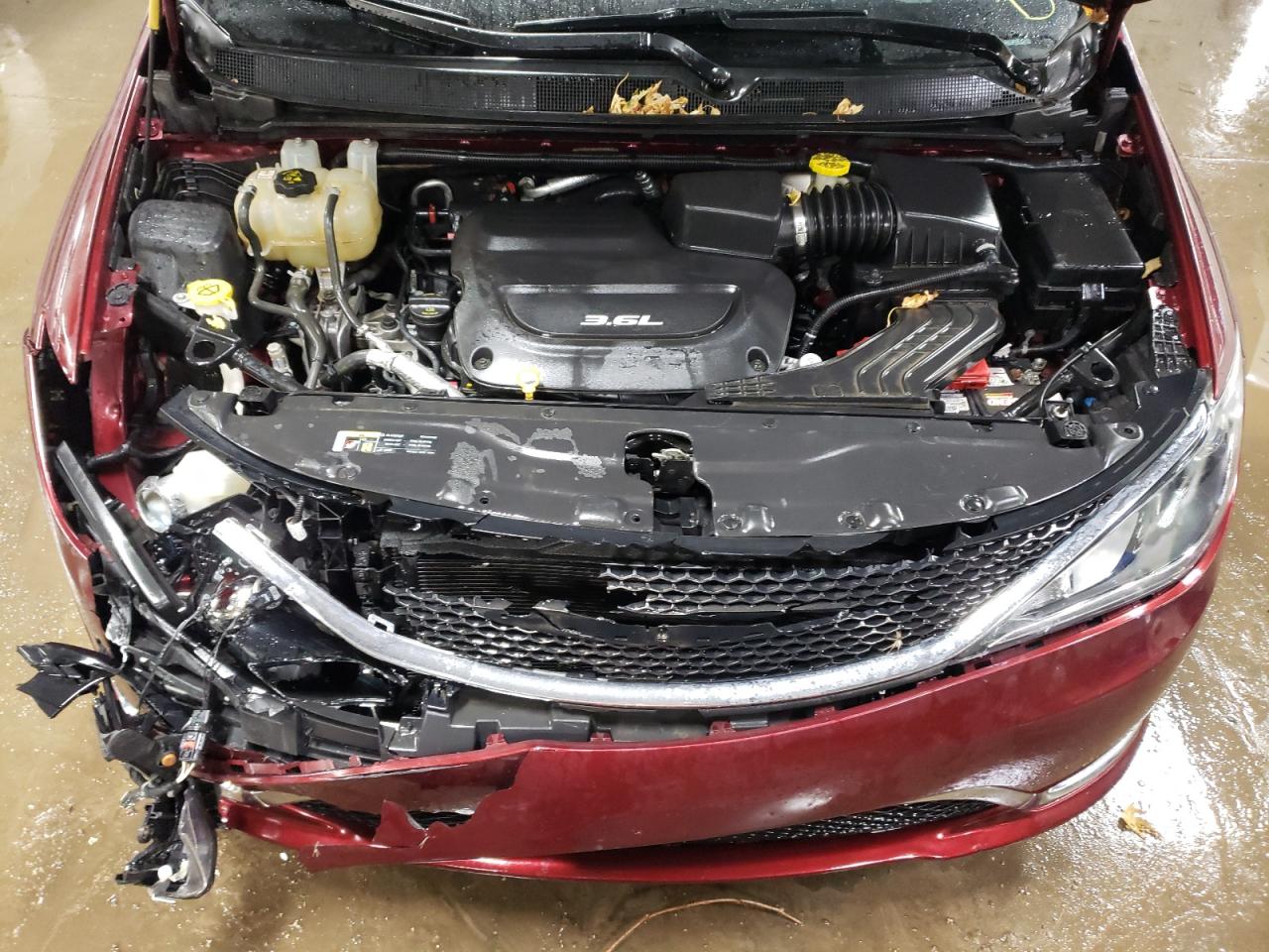 2017 Chrysler Pacifica - Image 11
