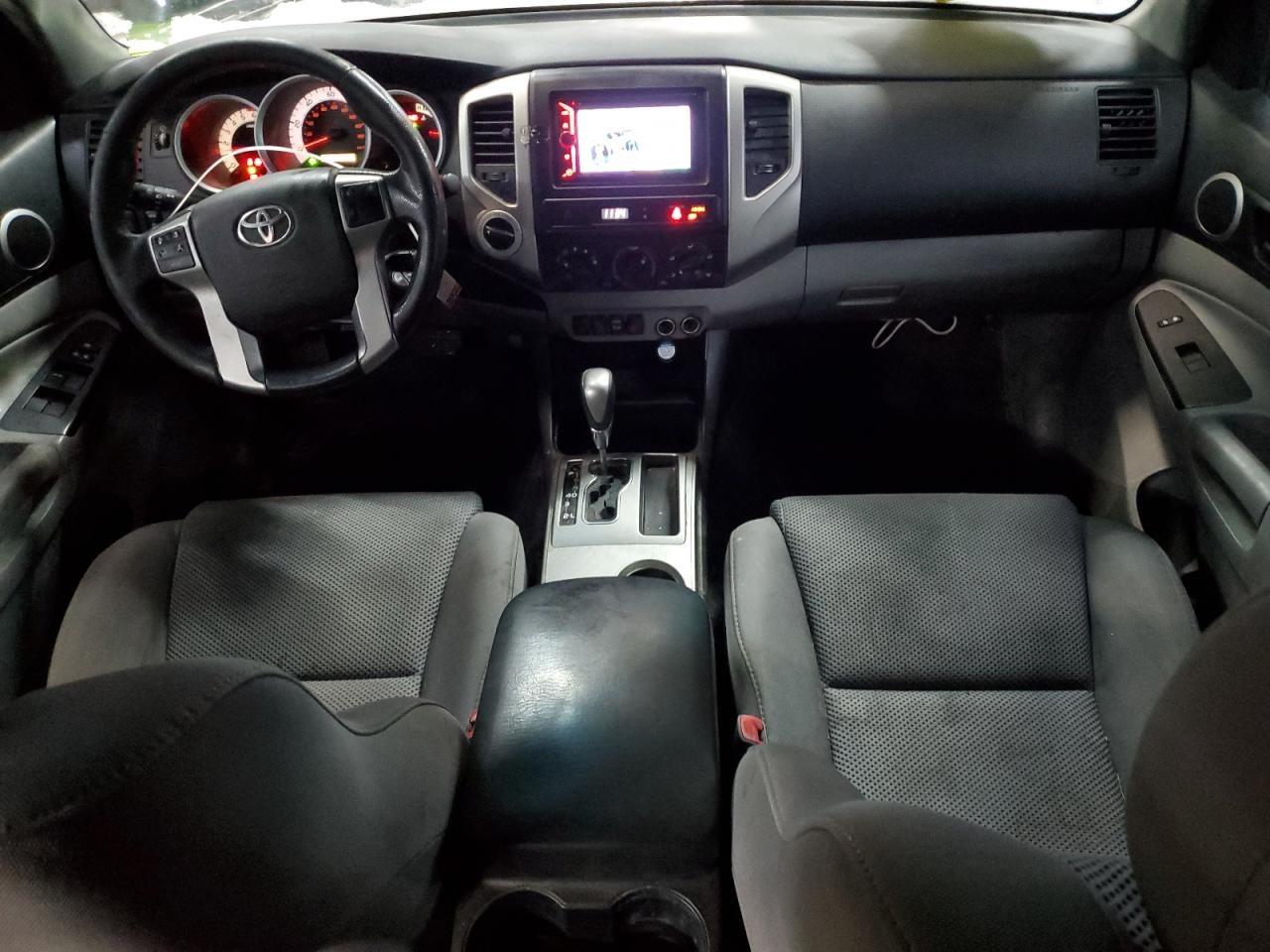 2012 Toyota Tacoma - Image 8
