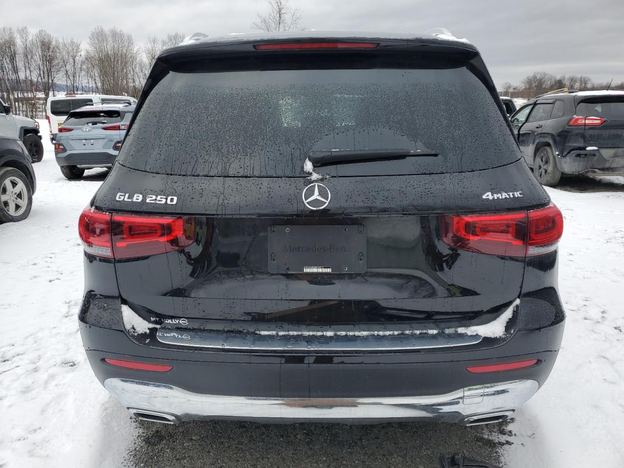 2022 Mercedes-Benz GLB - Image 6