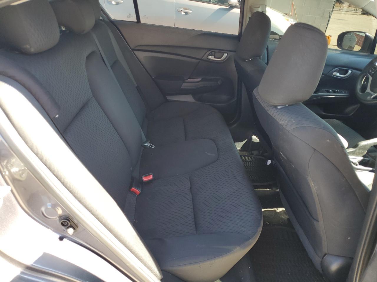 2015 Honda Civic - Image 10