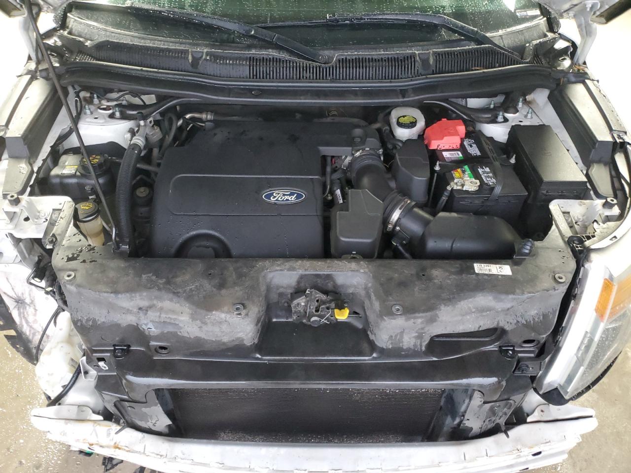 2011 Ford Explorer - Image 12