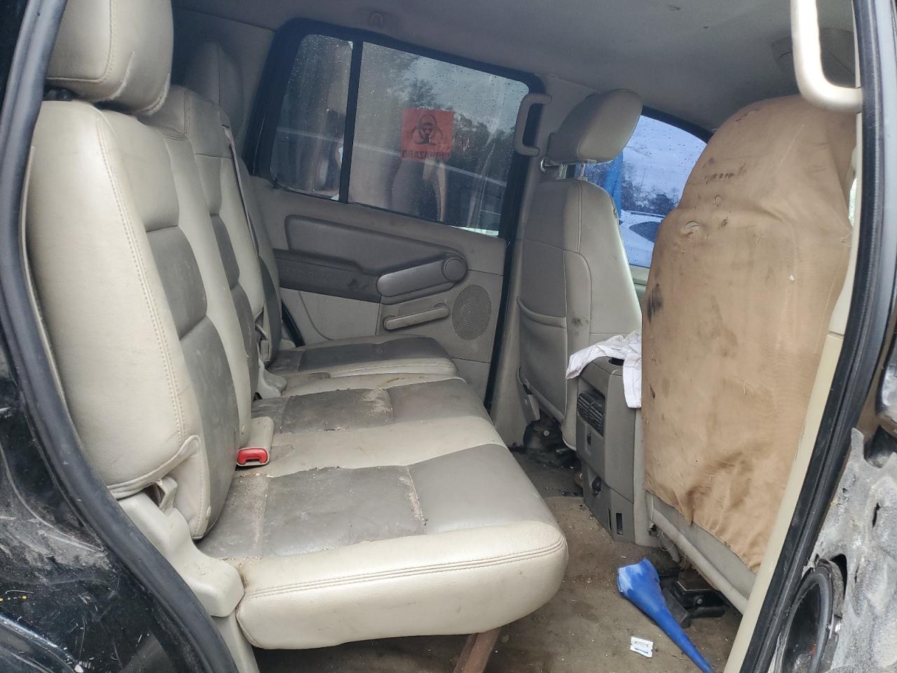 2006 Ford Explorer - Image 10