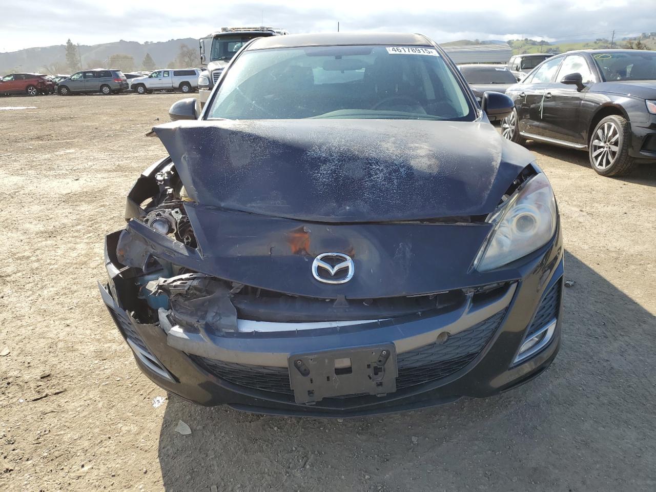 2011 Mazda 3 - Image 5