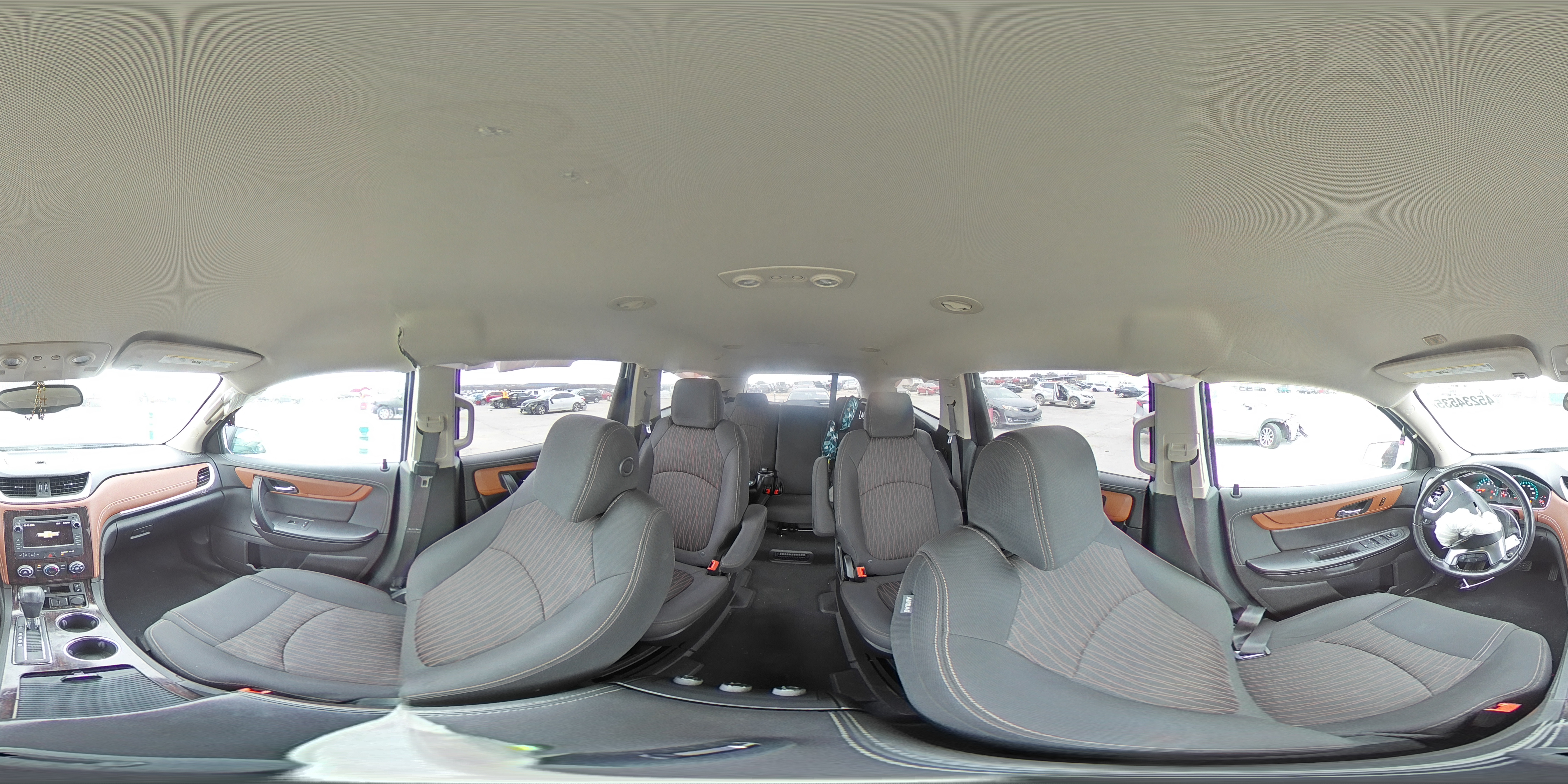 2017 Chevrolet Traverse - Image 13