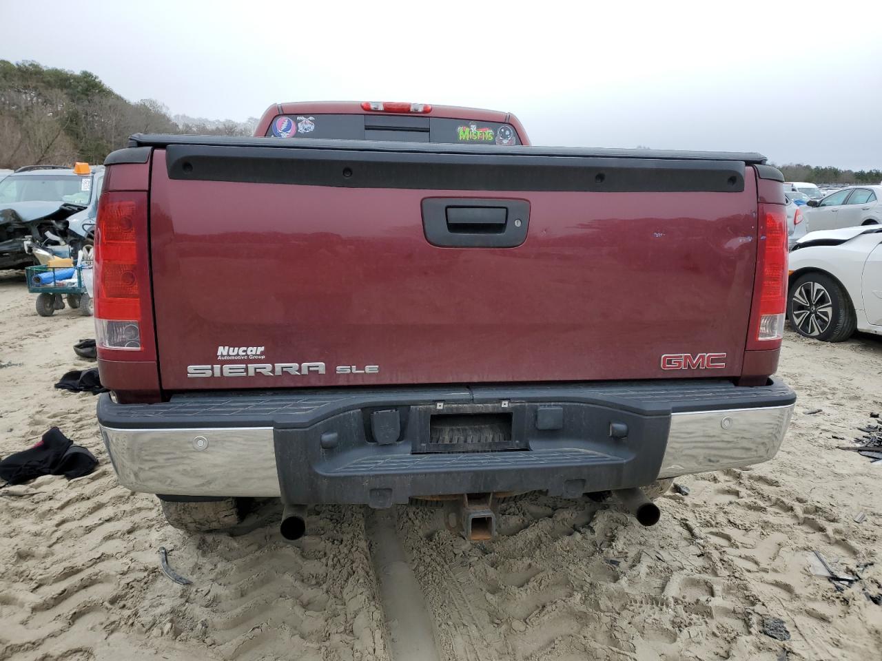 2009 GMC Sierra - Image 6