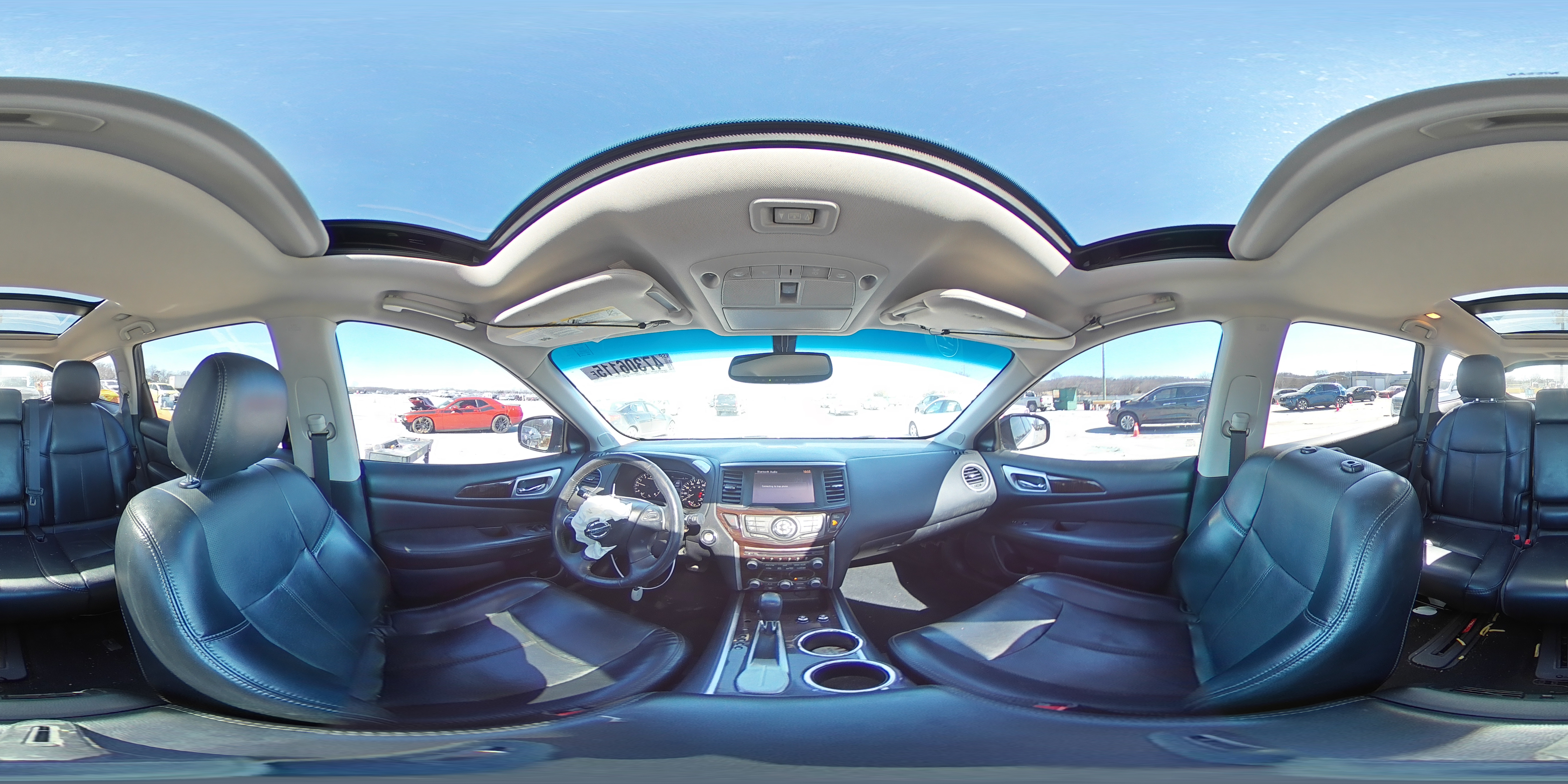2015 Nissan Pathfinder - Image 14
