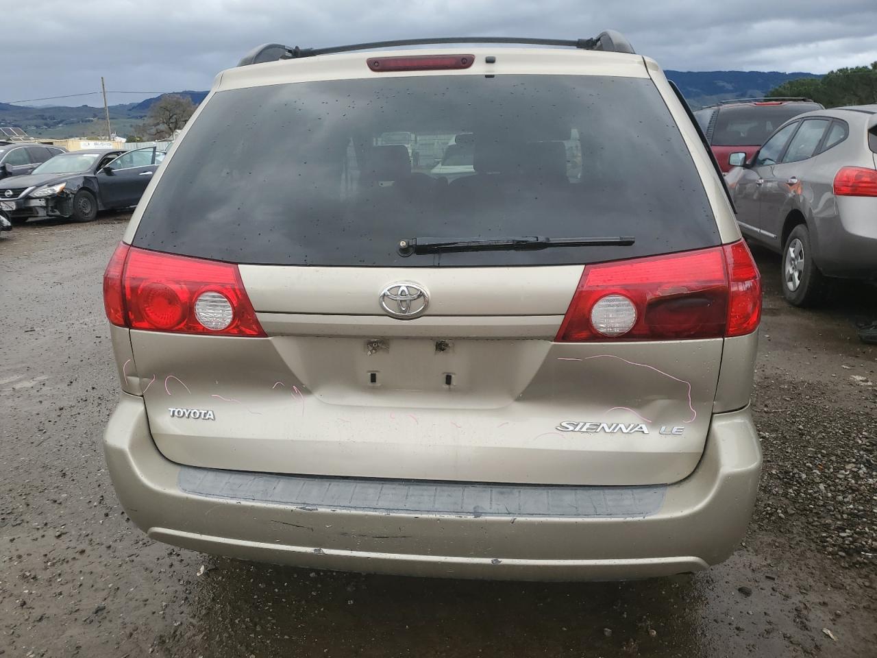 2006 Toyota Sienna - Image 6