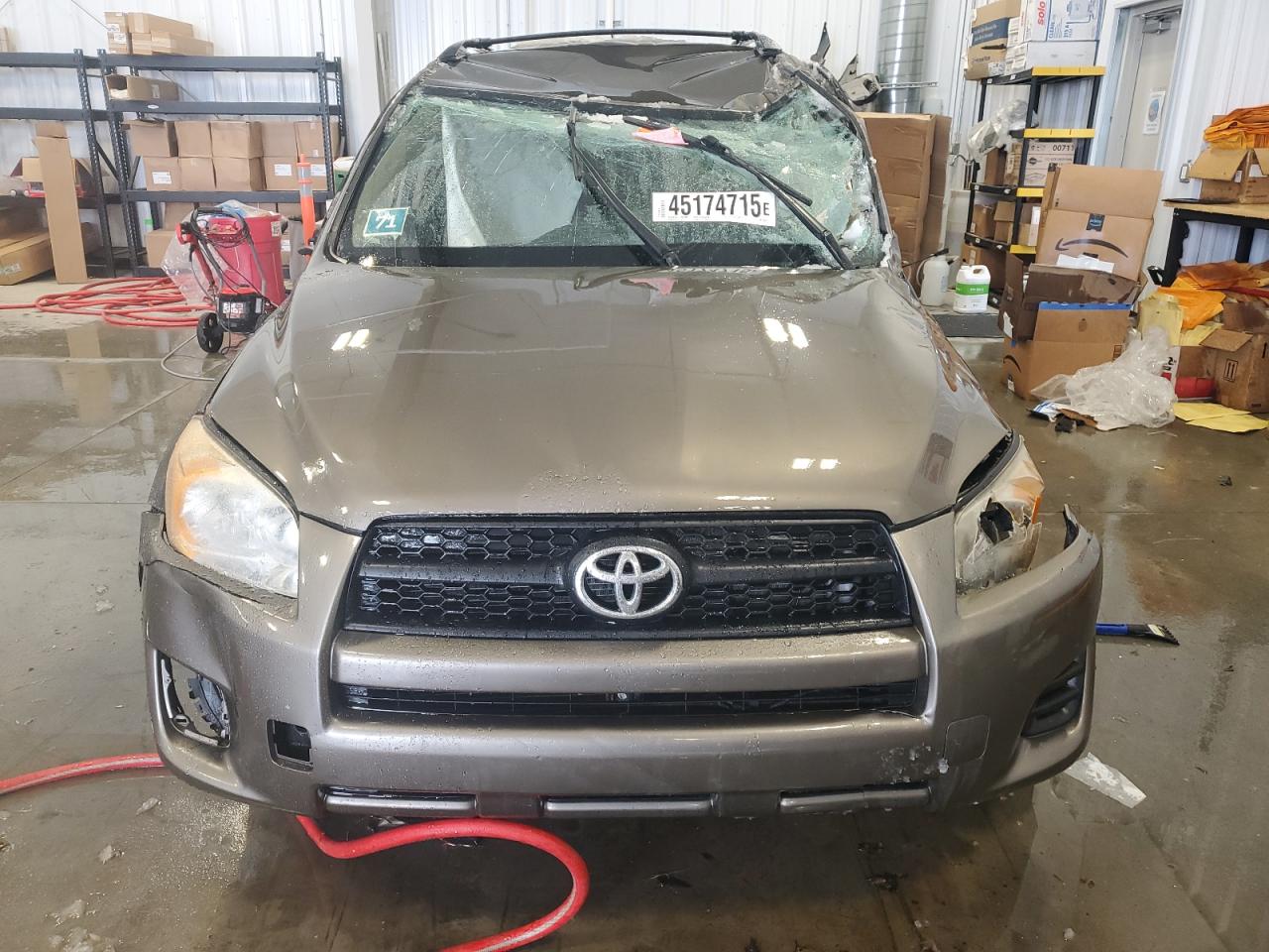 2011 Toyota RAV 4 - Image 5