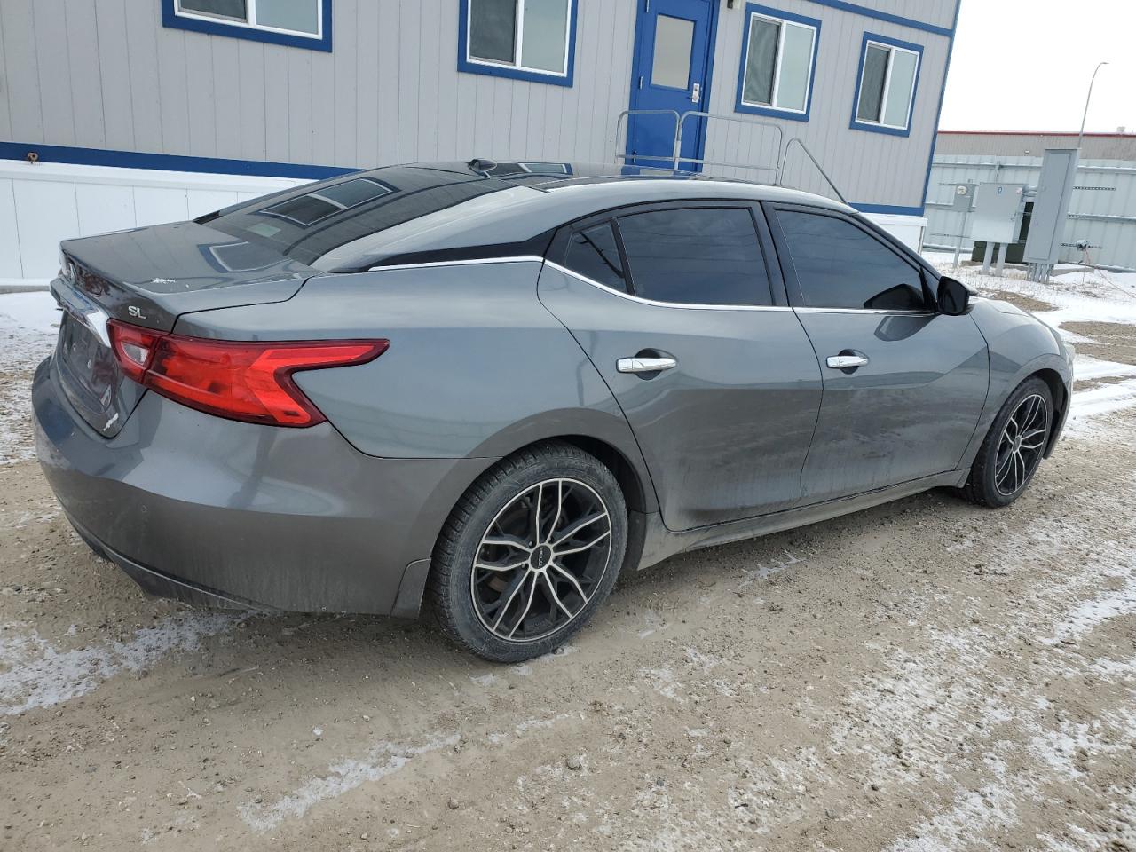 2017 Nissan Maxima - Image 3