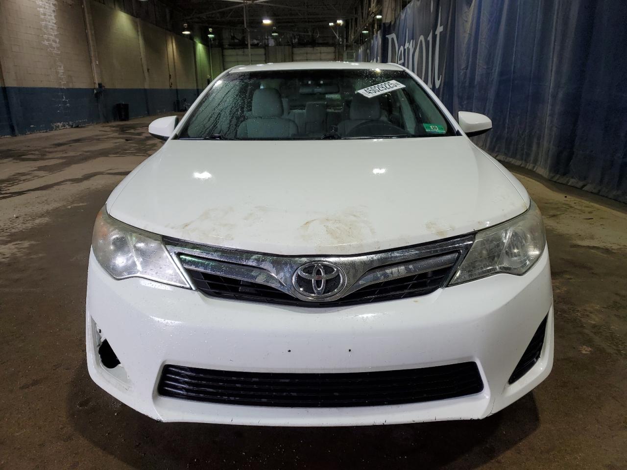 2012 Toyota Camry - Image 5