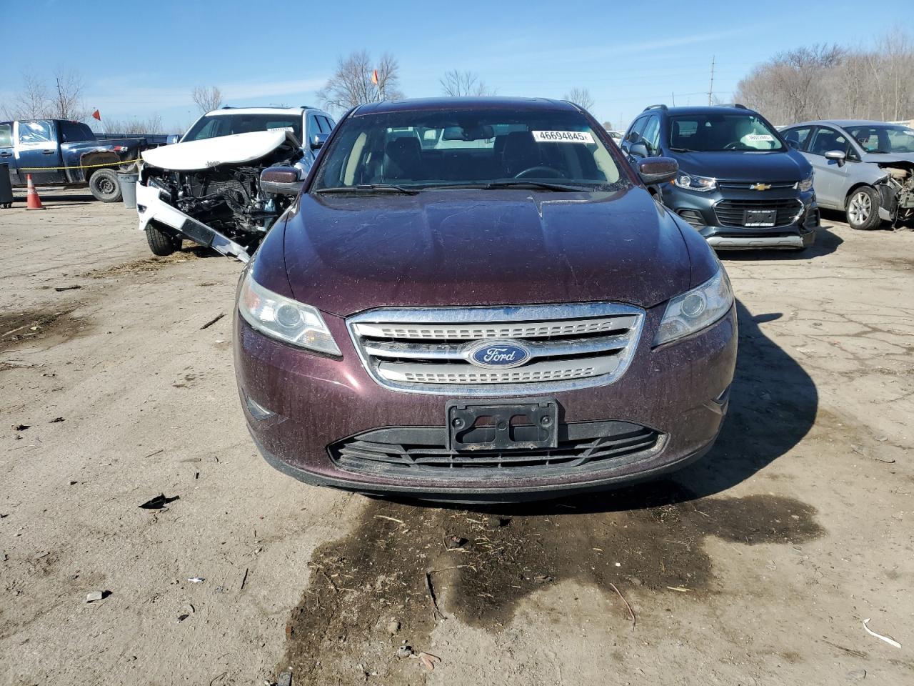 2011 Ford Taurus - Image 5