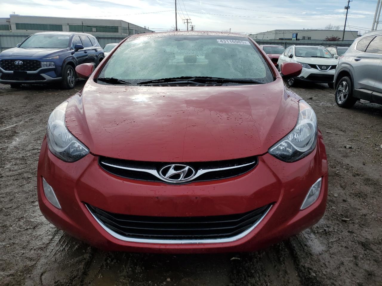 2013 Hyundai Elantra - Image 5
