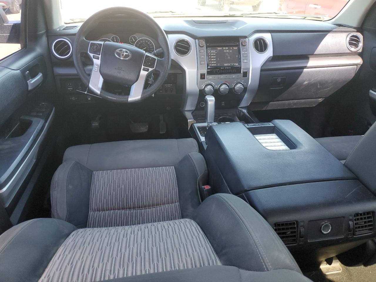 2017 Toyota Tundra - Image 8