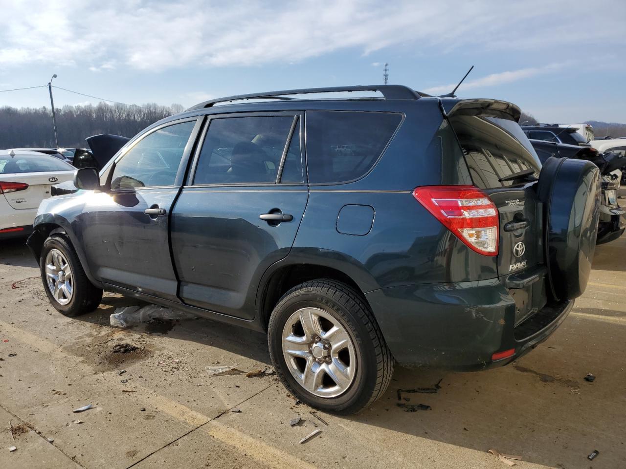 2011 Toyota RAV 4 - Image 2