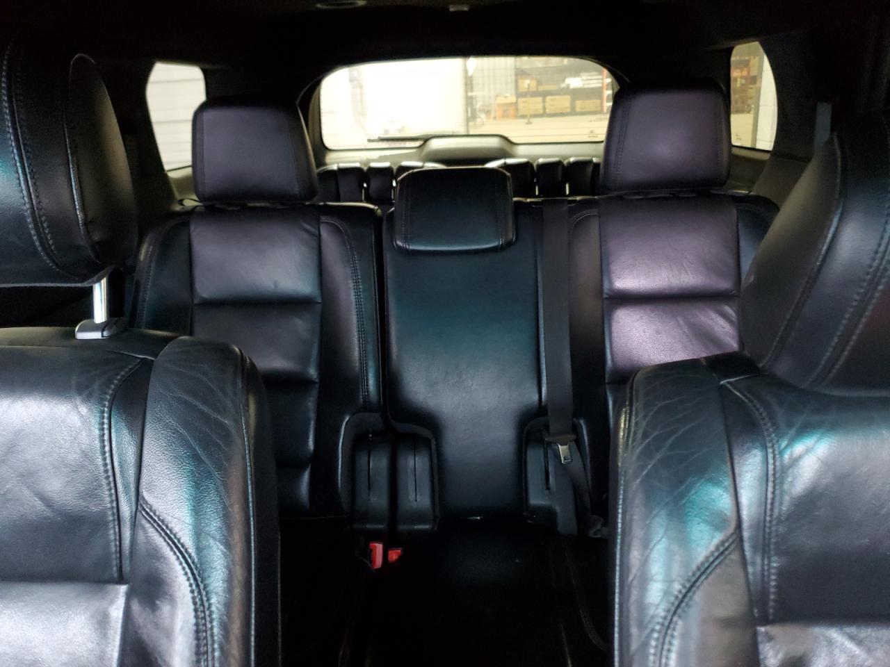 2011 Ford Explorer - Image 10