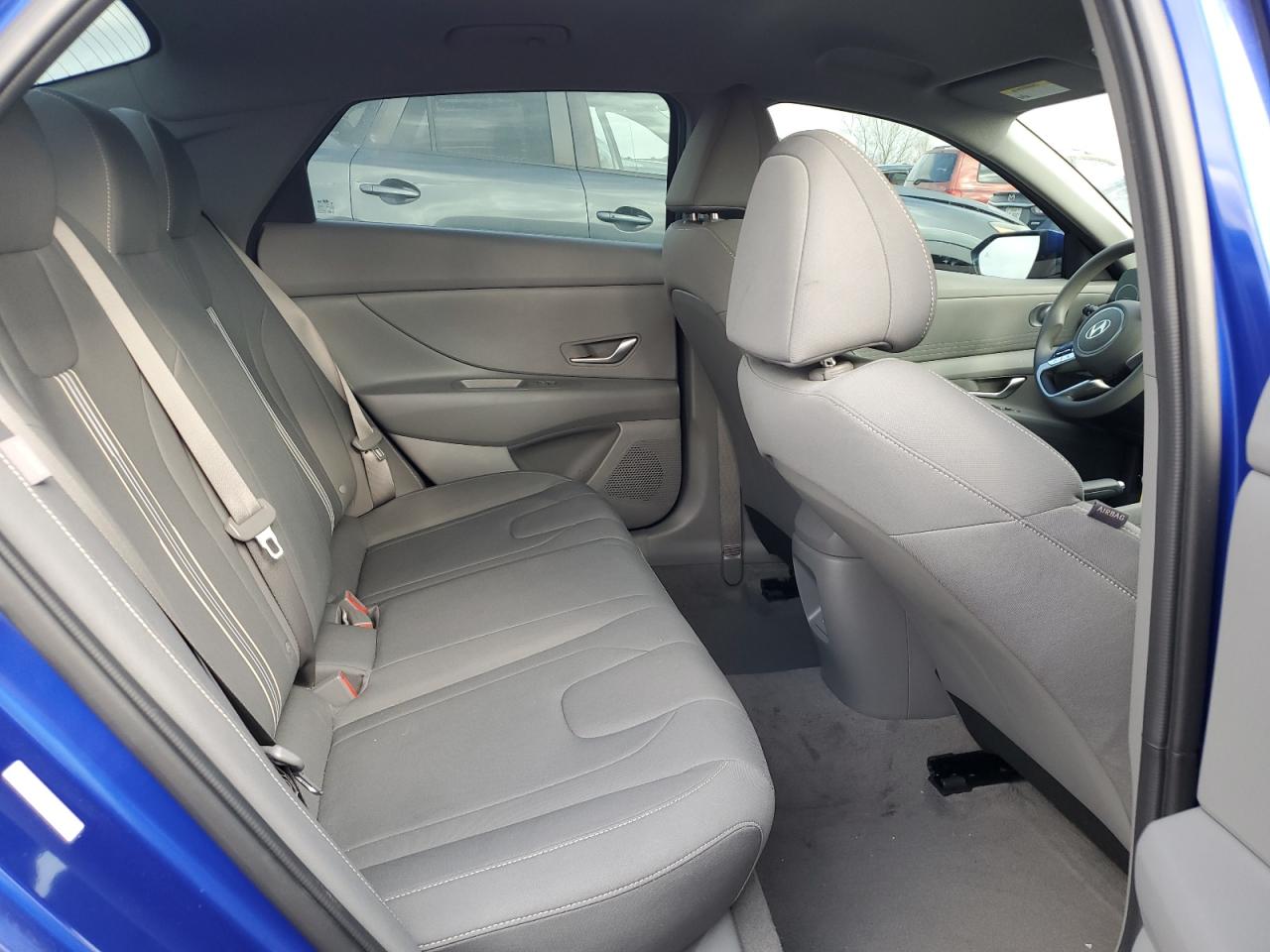 2024 Hyundai Elantra - Image 10
