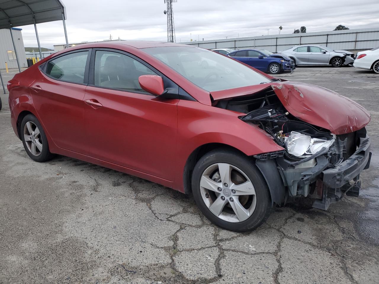 2011 Hyundai Elantra - Image 4