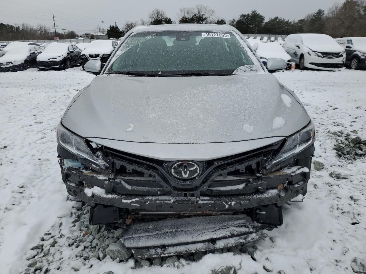 2018 Toyota Camry - Image 5