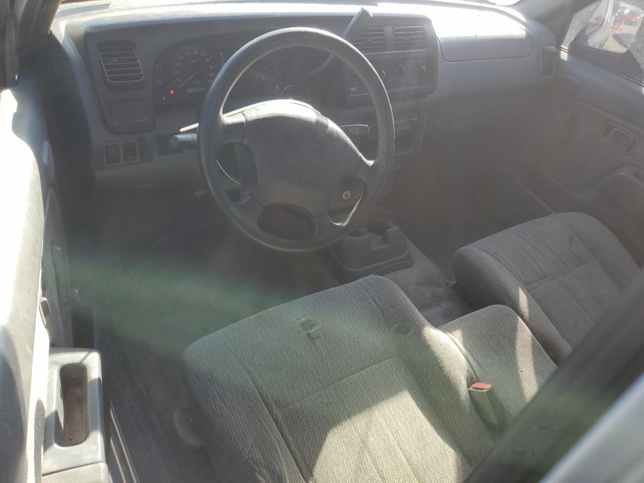 2000 Nissan Navara (Frontier) - Image 8