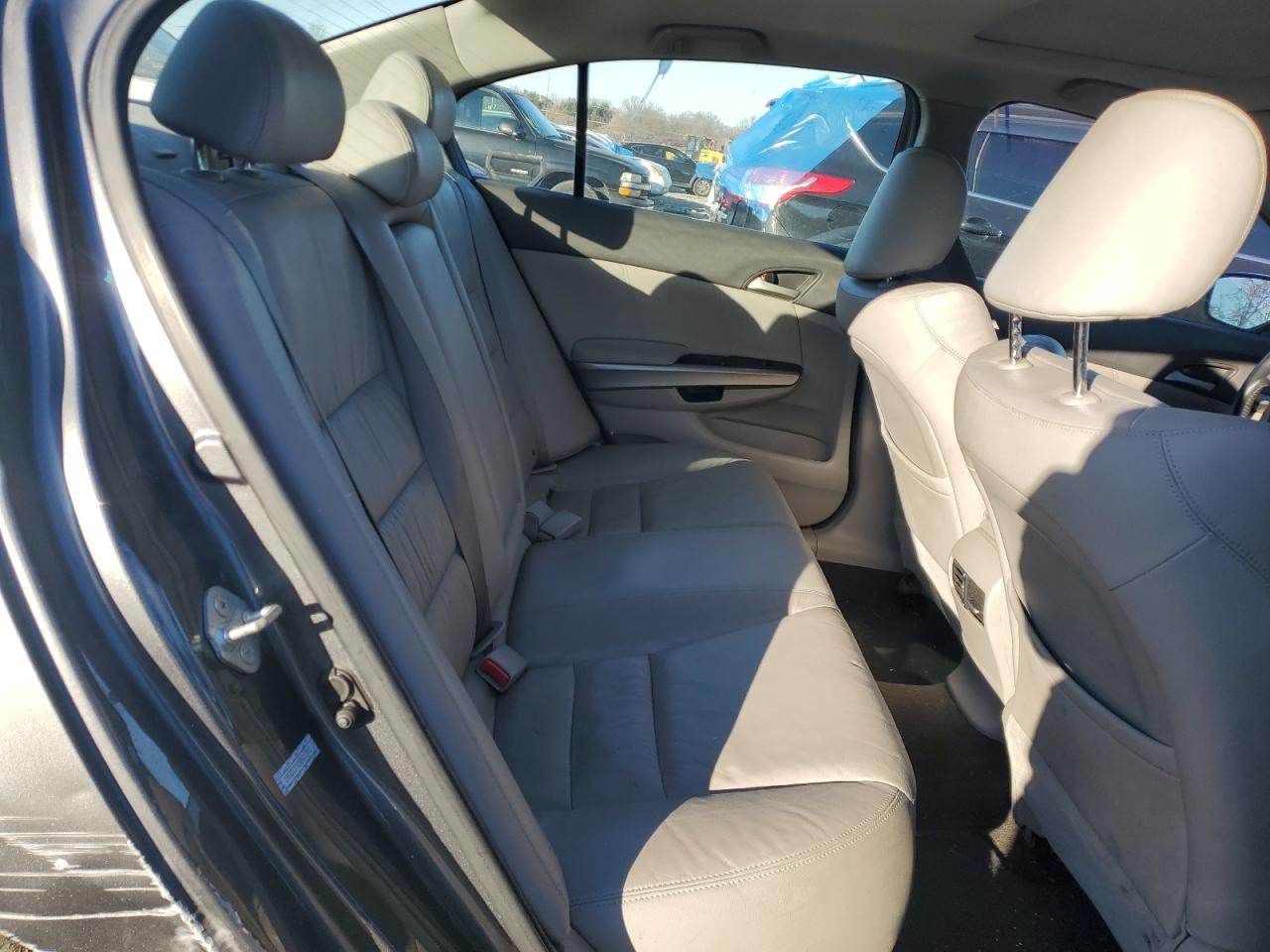 2010 Honda Accord - Image 10