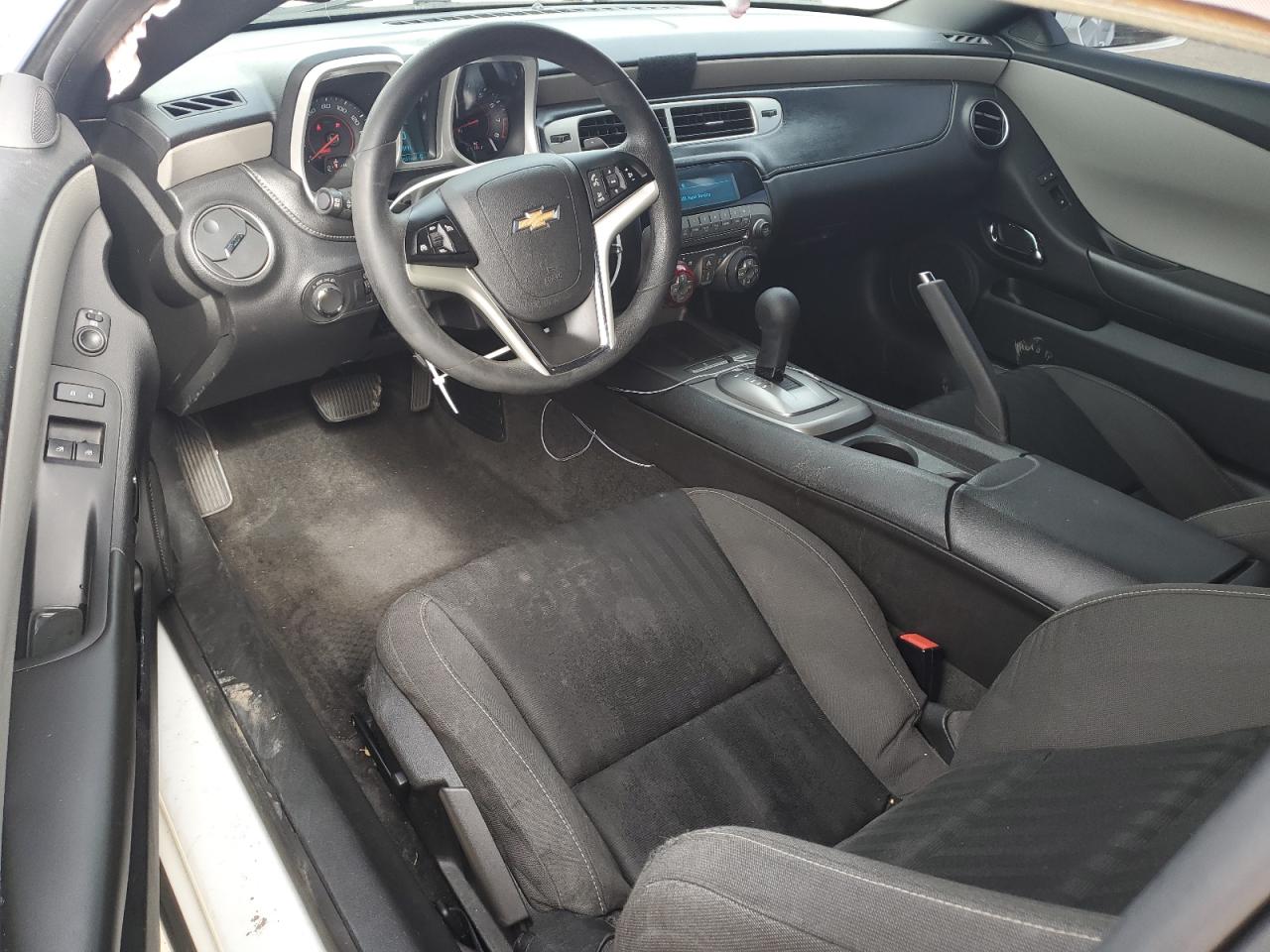 2015 Chevrolet Camaro - Image 8