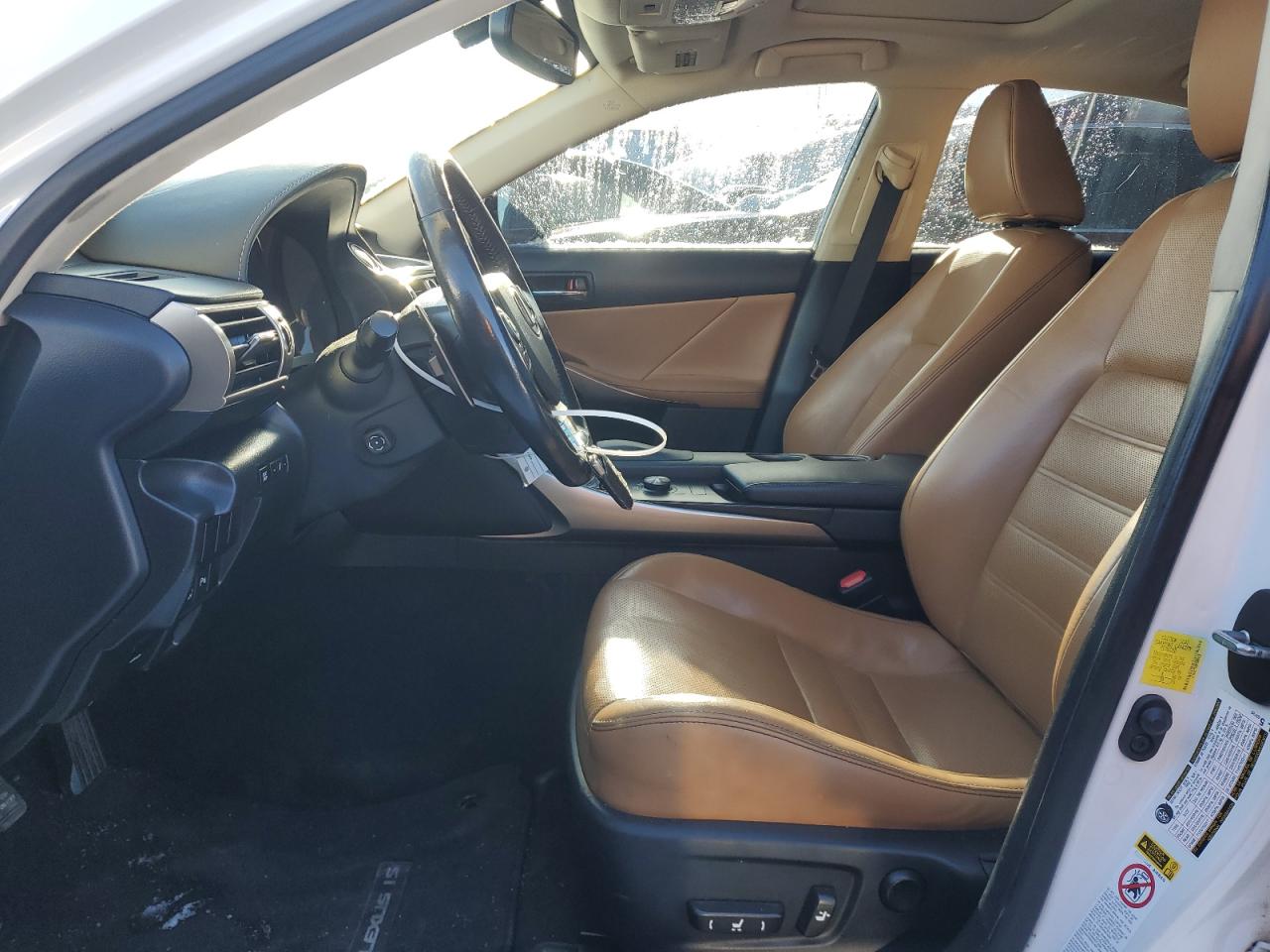 2015 Lexus IS - Image 7