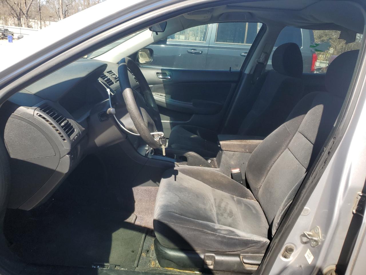 2003 Honda Accord - Image 7